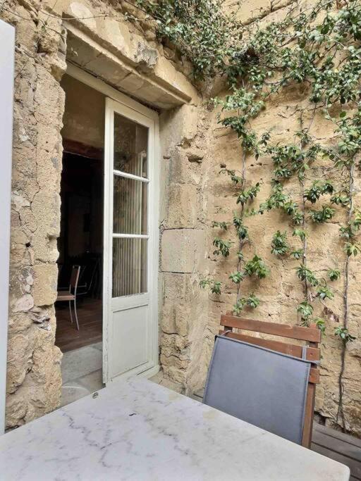 Chez Lydia - Loft Cosy, Depart Canoe A Pied, Proche Pont-Du-Gard Et Uzes Remoulins Luaran gambar
